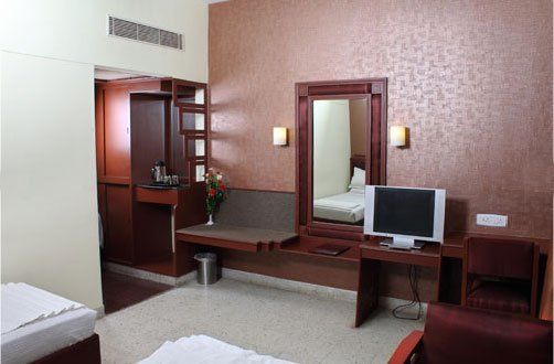 Hotel Dee Cee Manor Ченнаи Экстерьер фото