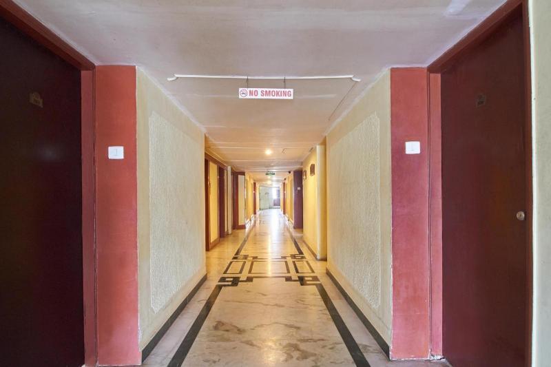 Hotel Dee Cee Manor Ченнаи Экстерьер фото